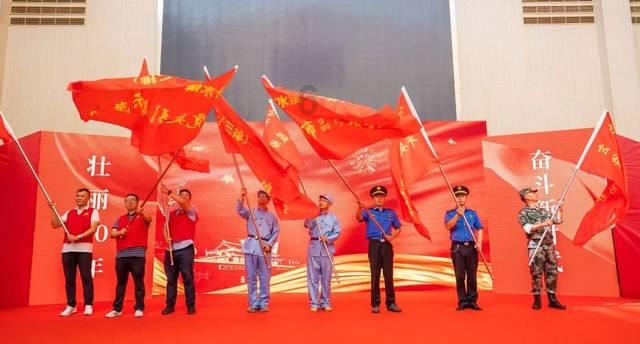 迷路的可爱女宝宝